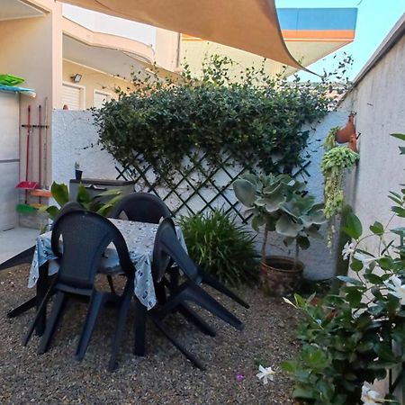 Casa Gio Lägenhet Assemini Exteriör bild