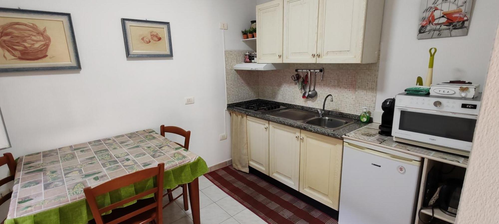 Casa Gio Lägenhet Assemini Exteriör bild